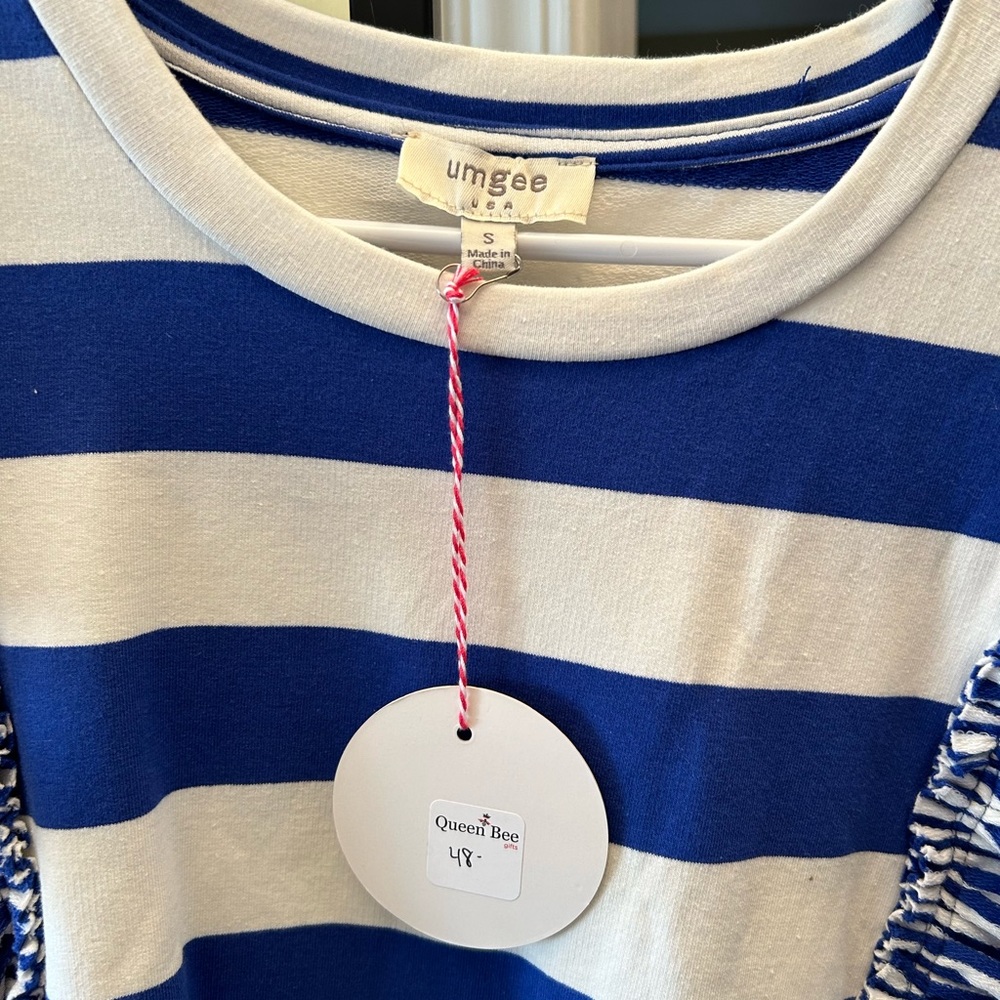 Purchased at my favorite boutique, but never had a chance to wear it - Picture 3 of 3